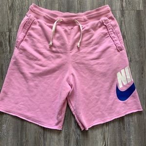 Nike Alumni Shorts